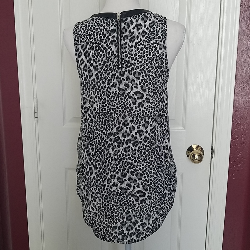 Leather Look Front Animal Print Back Hi-low Small
